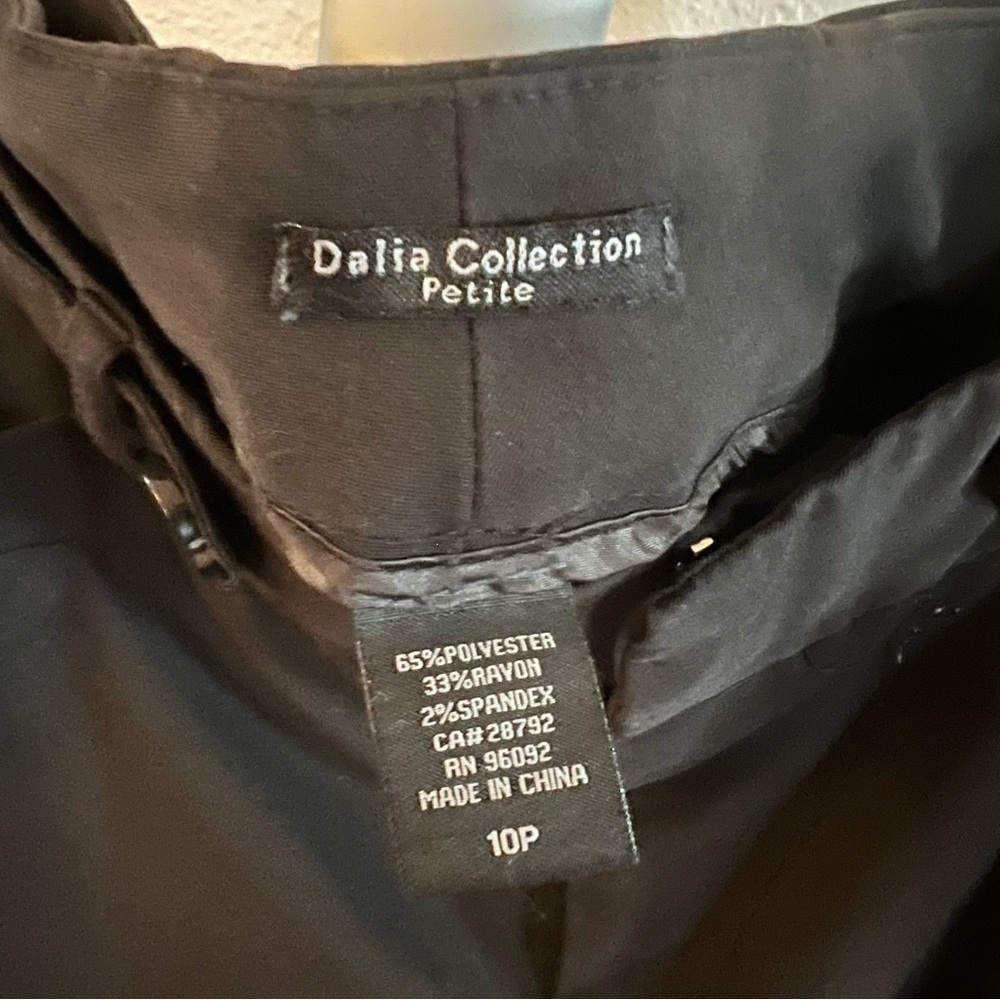 Womens Pants Sz 10P - Picture 3 of 3